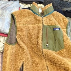 Patagonia vest